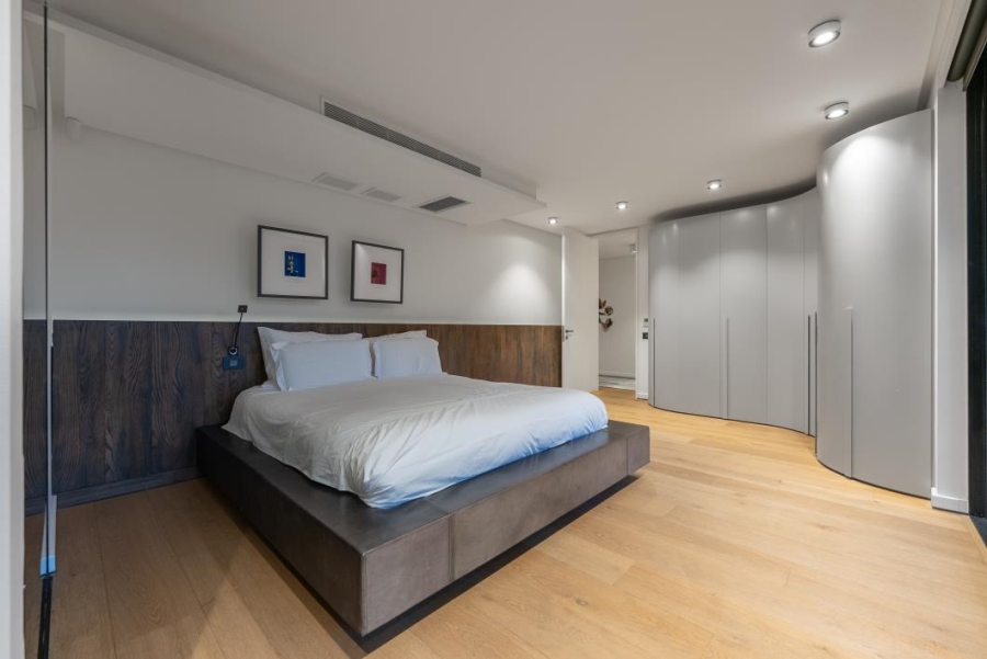 4 Bedroom Property for Sale in Camps Bay Western Cape